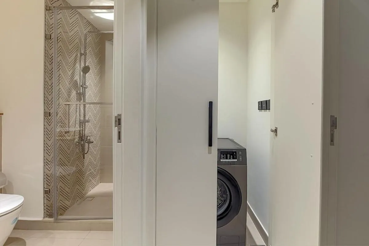 Cozy 1 Bdr Apartment With Pool And Beach Access Dubai