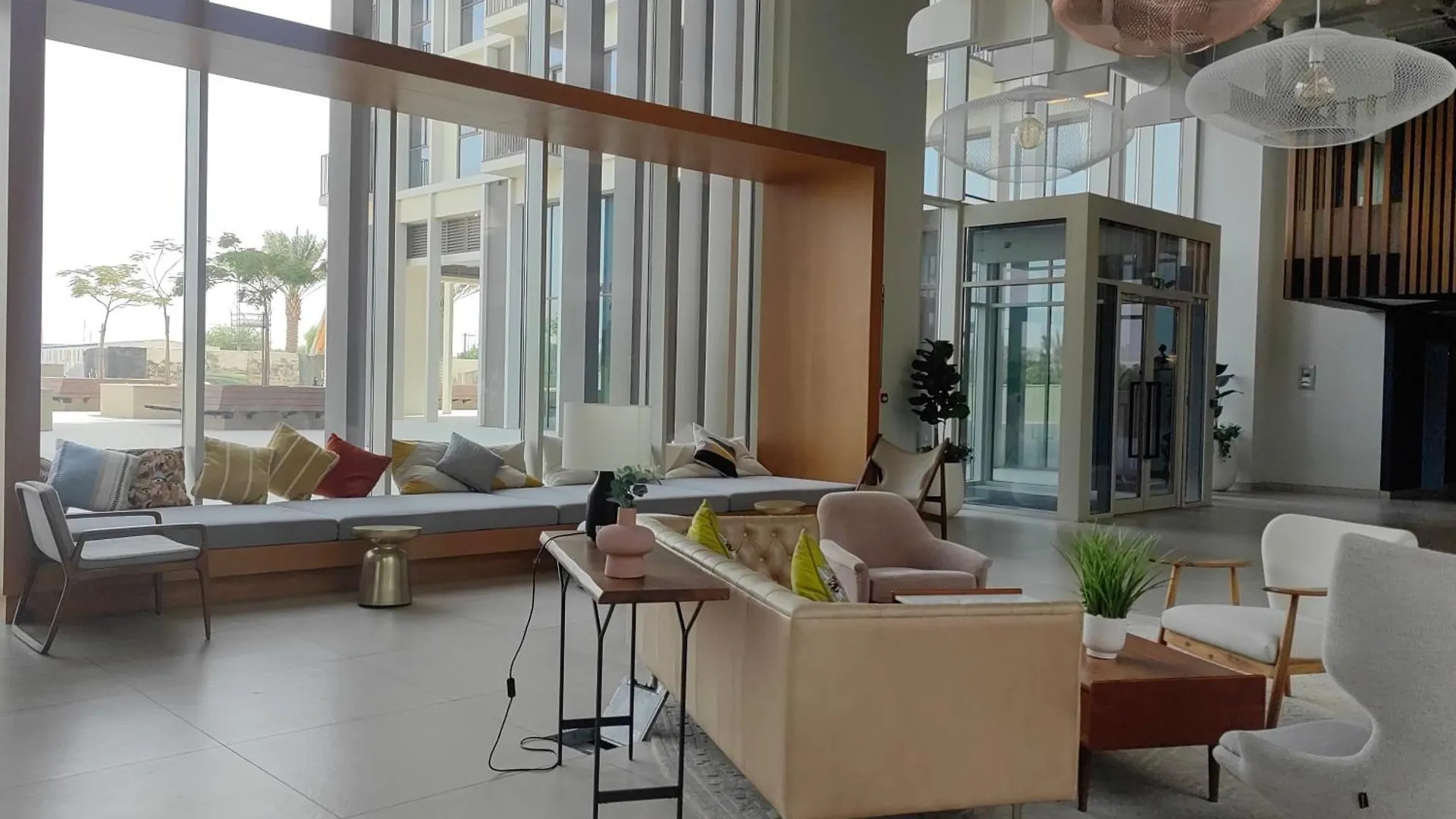 Cozy 1 Bdr Apartment With Pool And Beach Access Dubai 0*,  United Arab Emirates