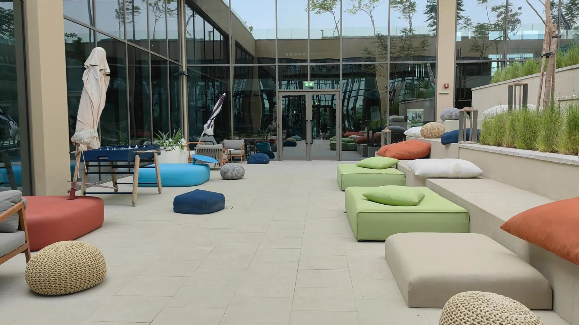 Cozy 1 Bdr Apartment With Pool And Beach Access Dubai